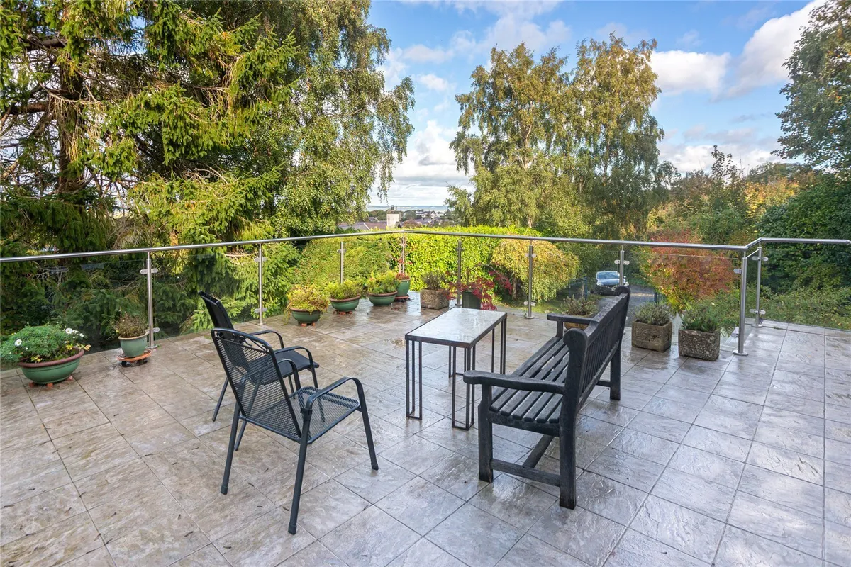 Dob, Tregarth, Bangor, Gwynedd, LL57