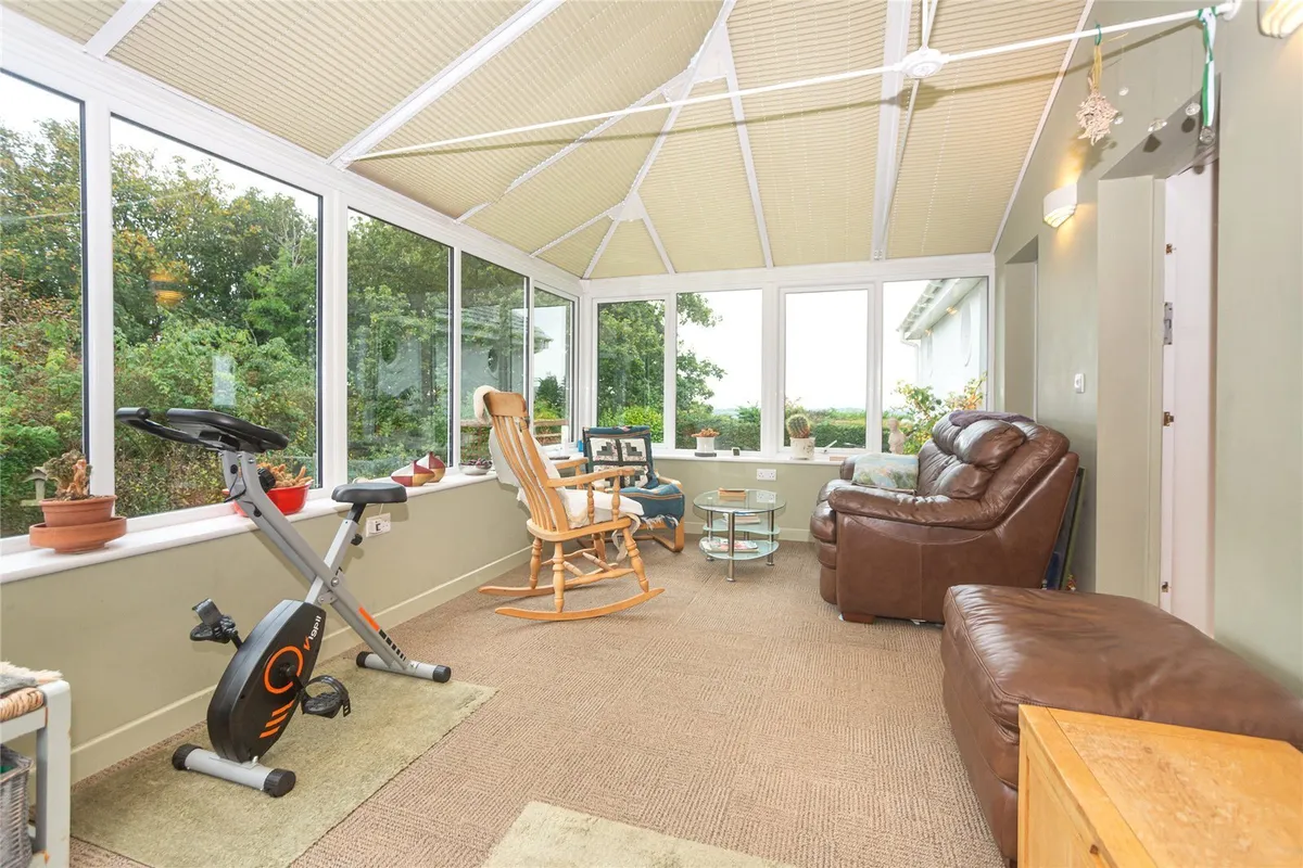 Dob, Tregarth, Bangor, Gwynedd, LL57