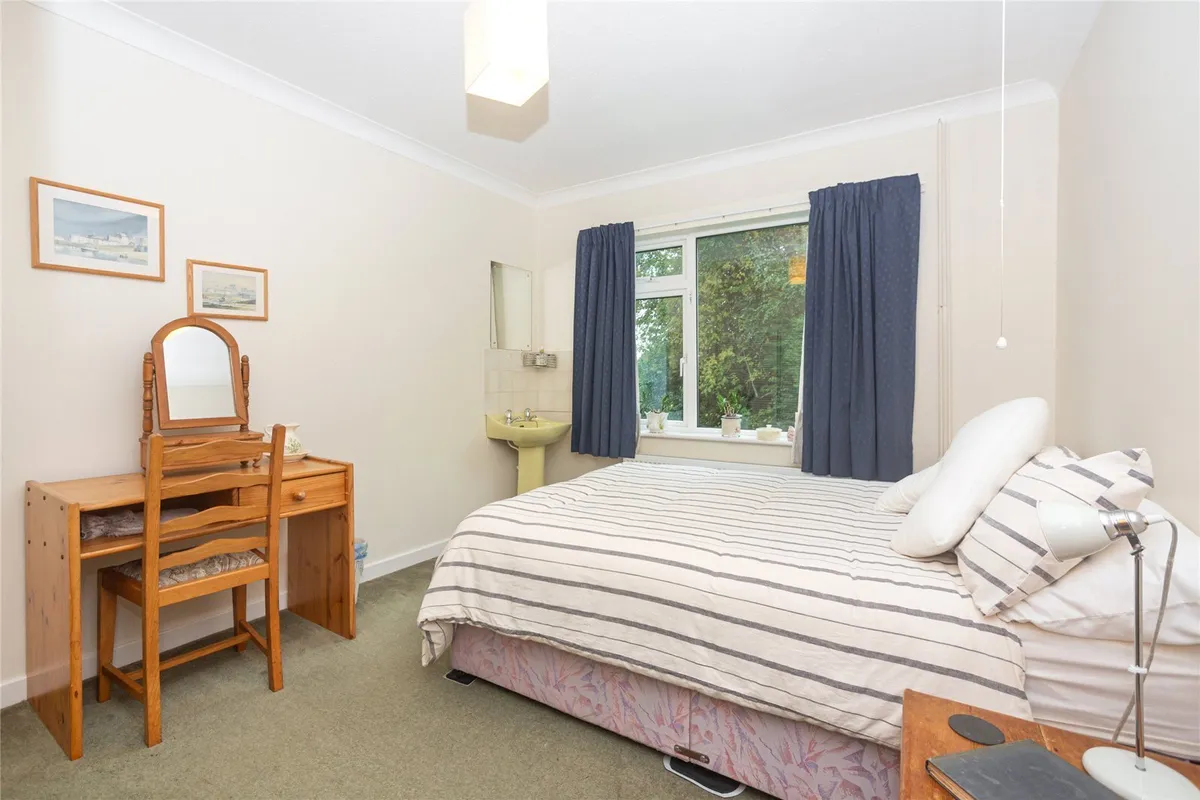 Dob, Tregarth, Bangor, Gwynedd, LL57