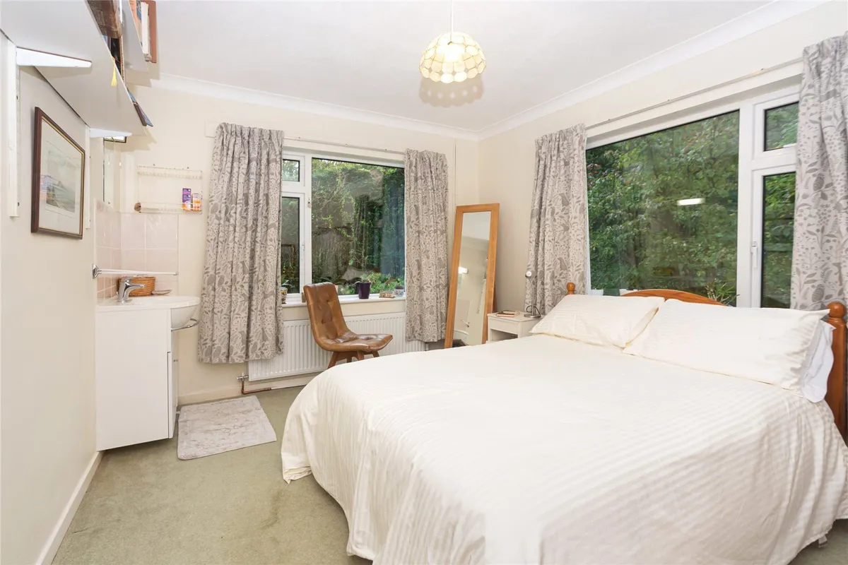 Dob, Tregarth, Bangor, Gwynedd, LL57
