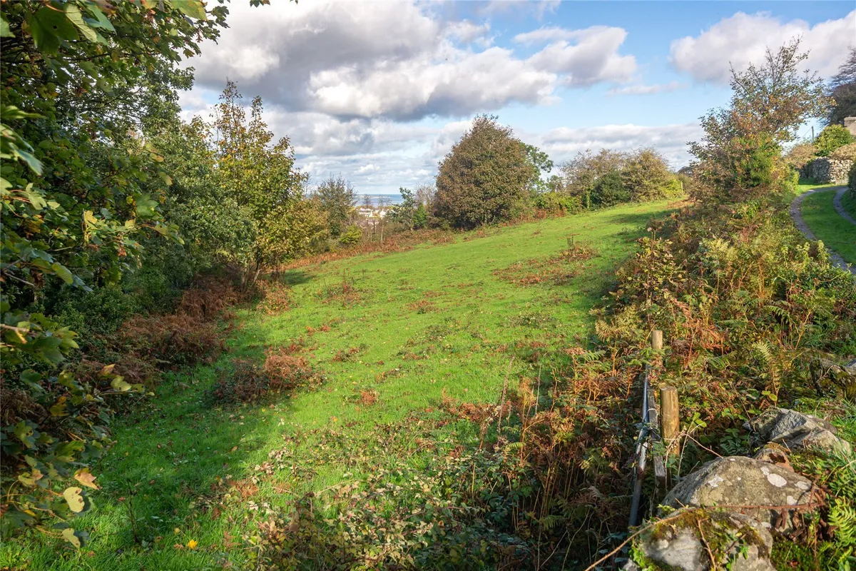Dob, Tregarth, Bangor, Gwynedd, LL57