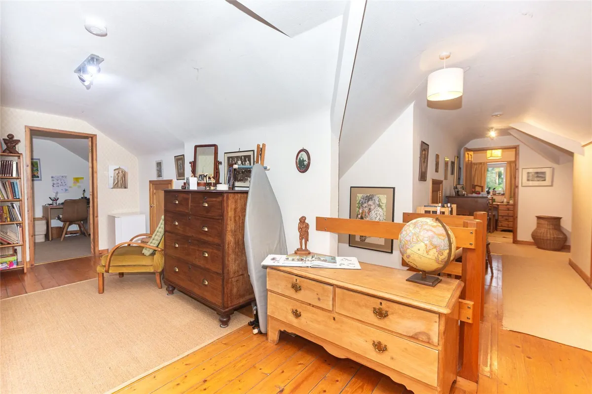Dob, Tregarth, Bangor, Gwynedd, LL57