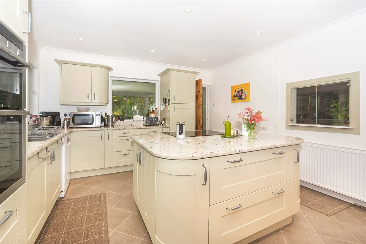Dob, Tregarth, Bangor, Gwynedd, LL57