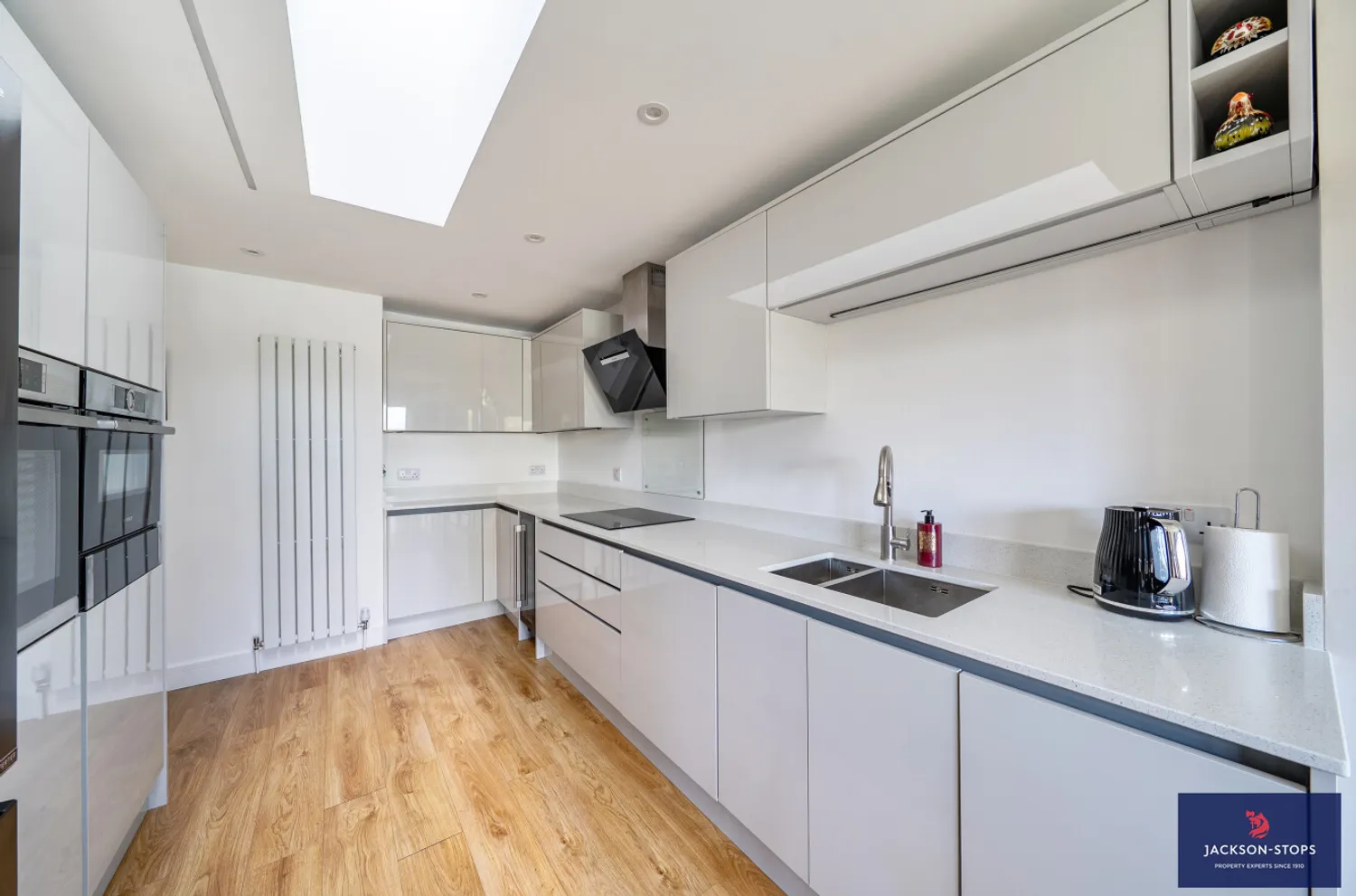 Vandyke Close, Woburn Sands, MK17 photo 5