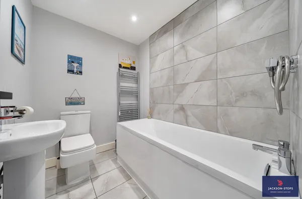 Vandyke Close, Woburn Sands, MK17 photo 10