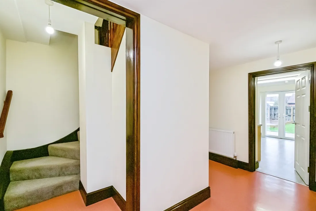Property photo 31