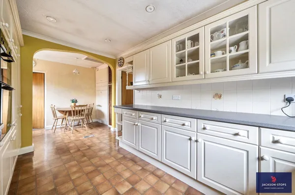 Cedar Hythe, Chapel Brampton, NN6 photo 12