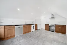 Blakesley Avenue, Ealing, W5 photo 4