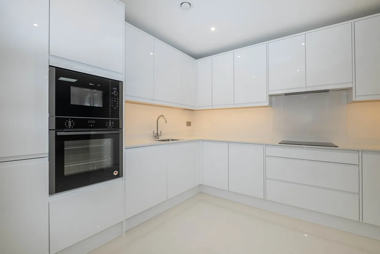 Merton Road London SW19 photo 2
