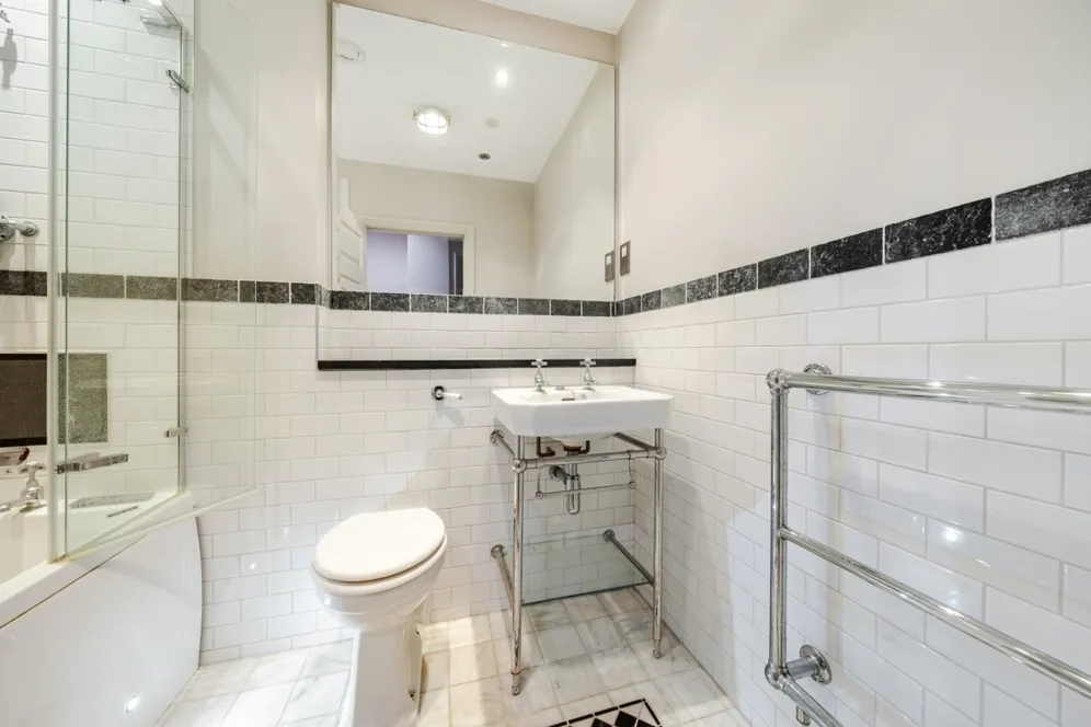 Southbrook House, Bartholomew Street Newbury RG14 photo 2