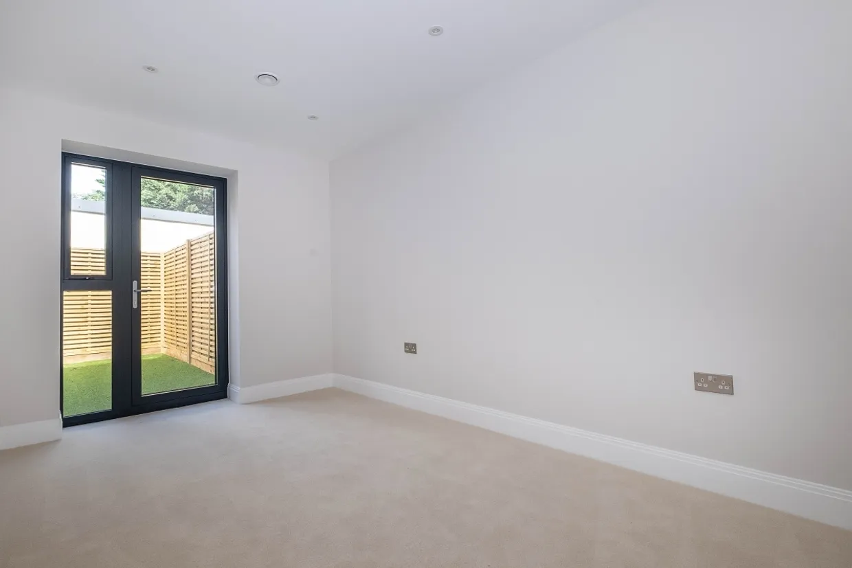 Merton Road London SW19 photo 5