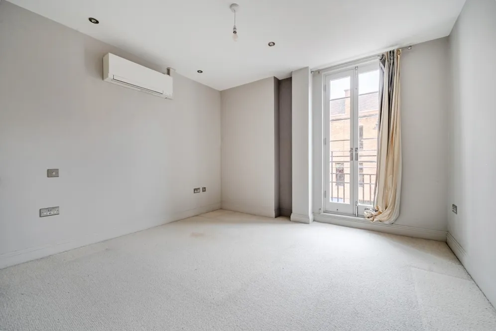 Southbrook House, Bartholomew Street Newbury RG14 photo 6
