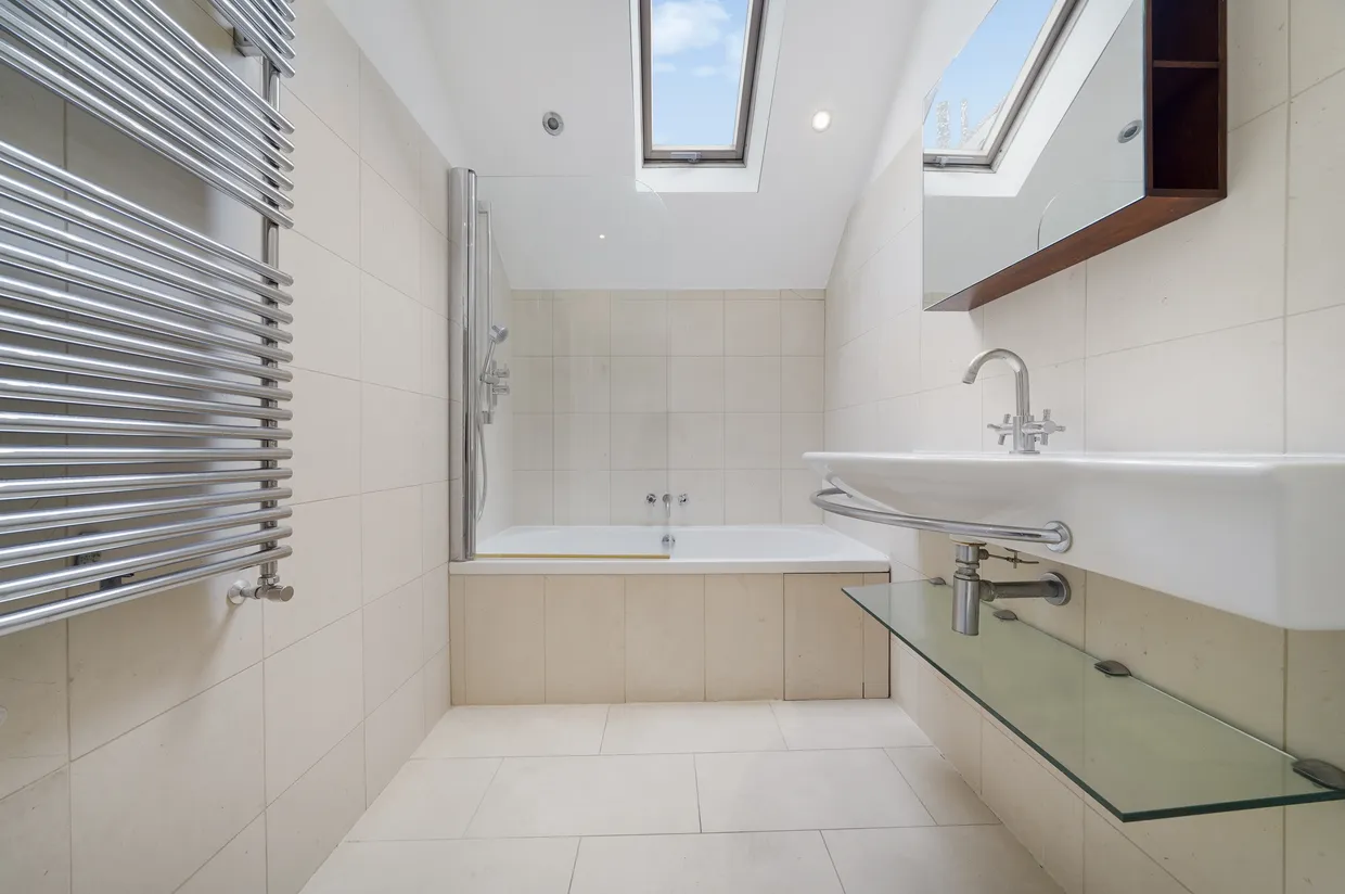 Blakesley Avenue, Ealing, W5 photo 7