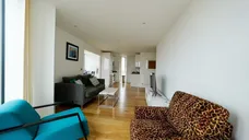 Sky View Tower, E15 photo 9