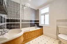 Pembroke Road London N10 photo 16