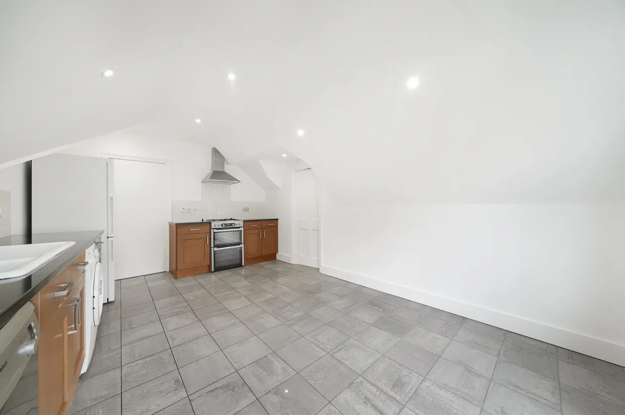 Blakesley Avenue, Ealing, W5 photo 12