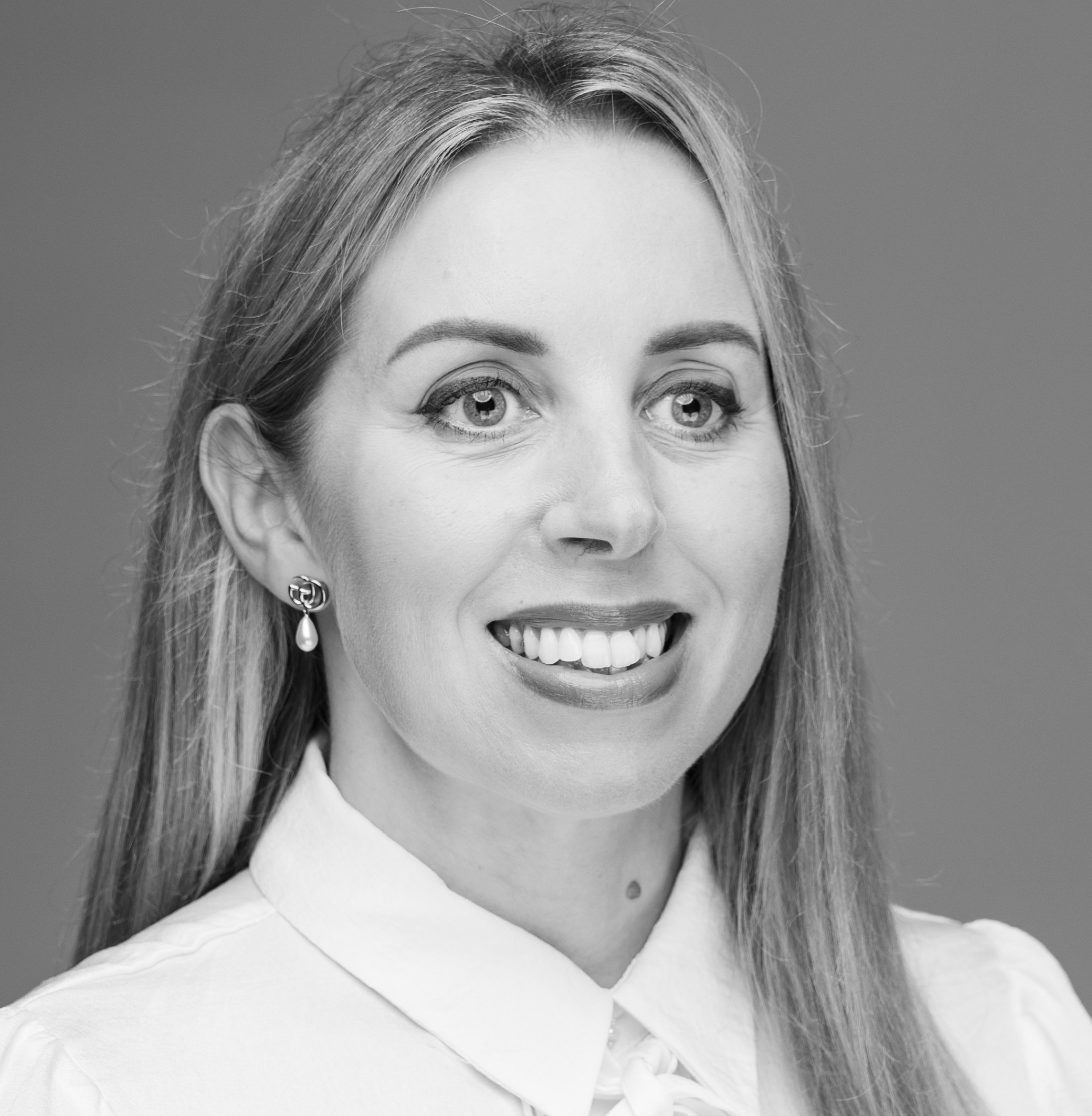 Stacey Mole FARLA, Associate Director