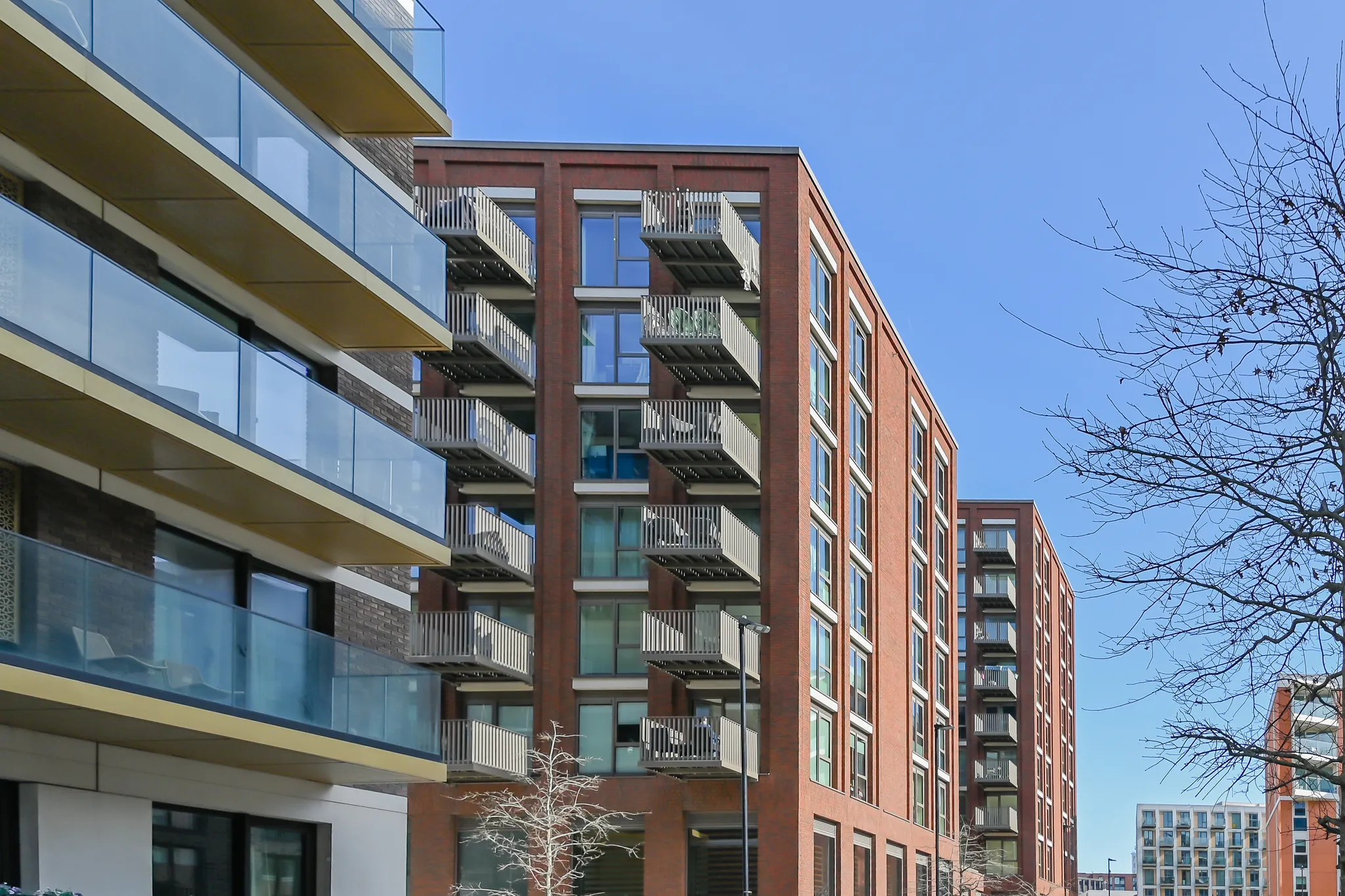 https://mr1.homeflow-assets.co.uk/files/site_asset/image/6940/5190/AdobeStock_1740358275.jpg