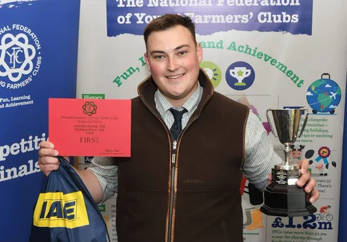Stags Auctioneer Ben Slawson Crowned National YFC Auctioneering Champion