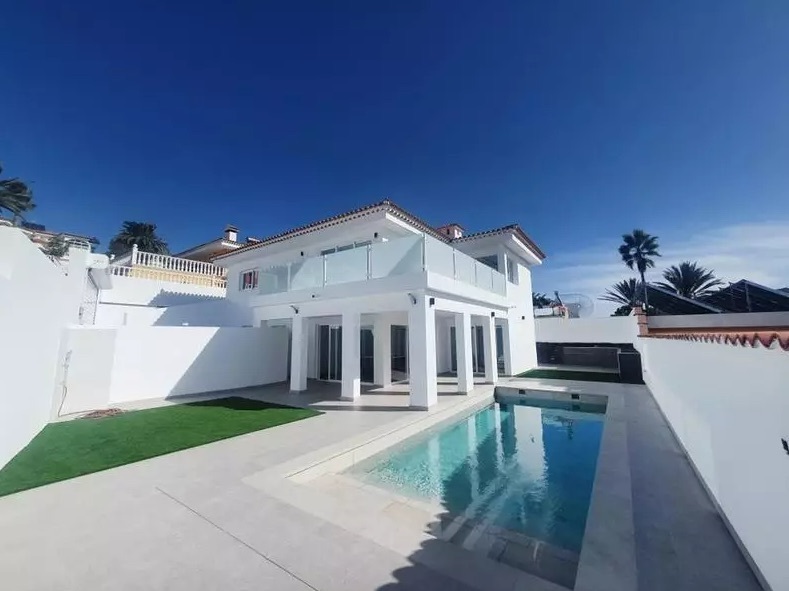 Villas