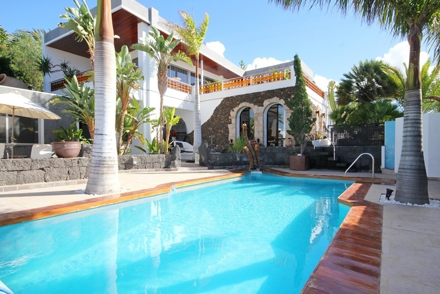 Villas