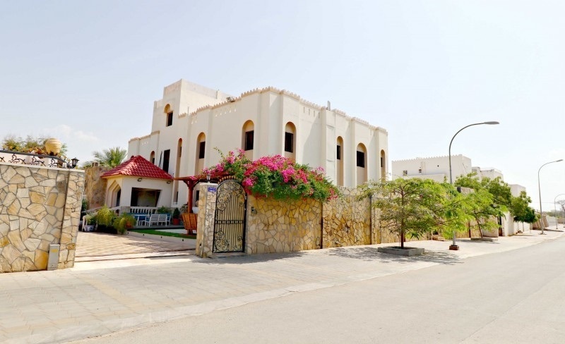 Muscat Hills